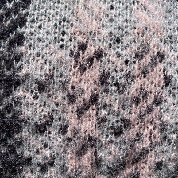 🆕Westbound Plaid Blk, Pink & Gray Sweater size PM - Picture 8 of 8